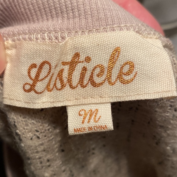 Listicle Rockport Textured Pullover - Picture 8 of 9